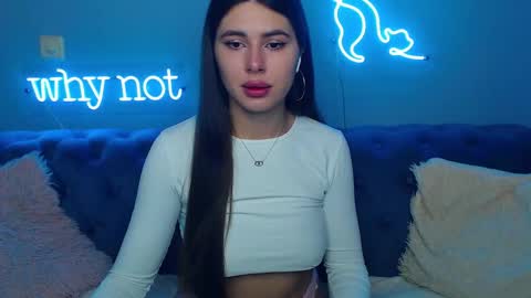 Snapshot of viollinalv chatting on 09/29/25, 04:39 viollinalv online show from 09/29/25, 04:39