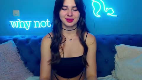 Snapshot of viollinalv chatting on 10/27/25, 05:44 viollinalv online show from 10/27/25, 05:44