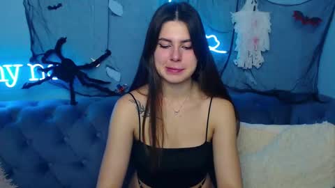 Snapshot of viollinalv chatting on 10/31/25, 05:52 viollinalv online show from 10/31/25, 05:52