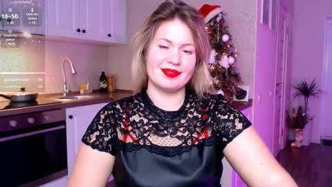 Snapshot of vip_juicy chatting on 01/09/25, 11:03 VelvettTime online show from 01/09/25, 11:03