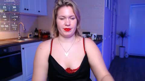 Snapshot of vip_juicy chatting on 02/02/25, 08:46 VelvettTime online show from 02/02/25, 08:46