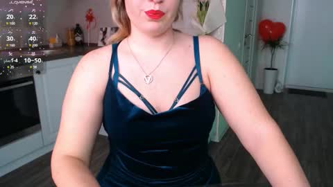 Snapshot of vip_juicy chatting on 02/19/25, 08:44 VelvettTime online show from 02/19/25, 08:44