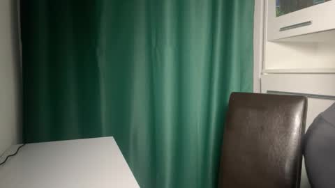 Snapshot of vireiax chatting on 01/10/26, 08:54 Vireia online show from 01/10/26, 08:54