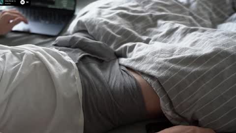 virgi_n69 online show from 11/14/25, 09:08