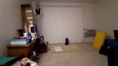 priscilla online show from 02/24/25, 05:22