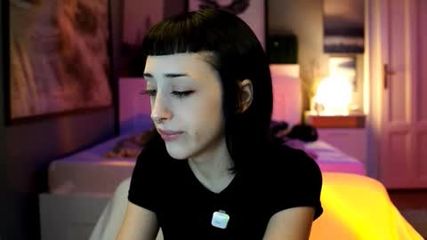 Snapshot of virtualexis chatting on 09/19/25, 05:46 virtualexis online show from 09/19/25, 05:46