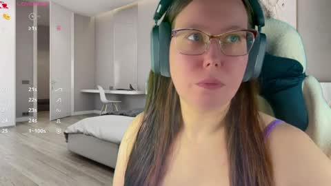 Victoria Romans online show from 05/02/26, 11:21