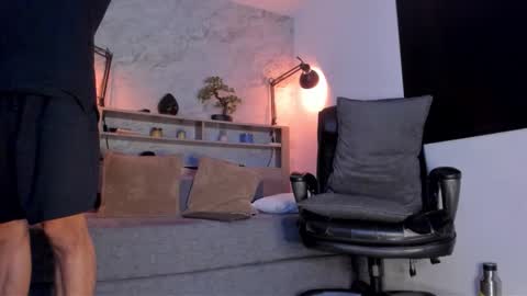 VITO BENZ online show from 12/17/25, 01:11