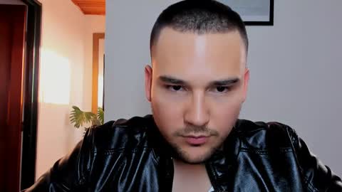 Snapshot of vito_ferrero chatting on 01/15/25, 10:24 Vito Ferrer online show from 01/15/25, 10:24