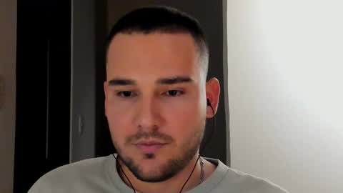 Snapshot of vito_ferrero chatting on 01/17/25, 02:08 Vito Ferrer online show from 01/17/25, 02:08