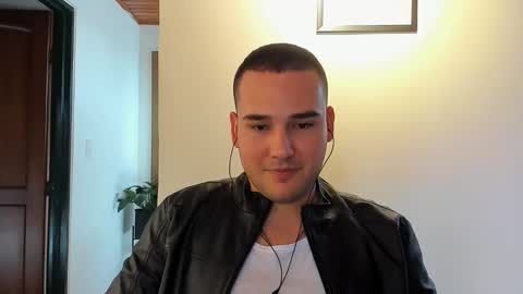 Snapshot of vito_ferrero chatting on 02/03/25, 07:21 Vito Ferrer online show from 02/03/25, 07:21