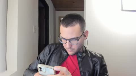 Snapshot of vito_ferrero chatting on 02/08/25, 12:38 Vito Ferrer online show from 02/08/25, 12:38