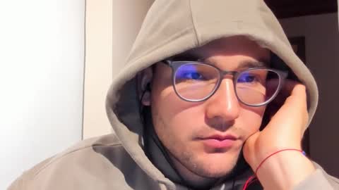Snapshot of vito_ferrero chatting on 02/27/25, 01:48 Vito Ferrer online show from 02/27/25, 01:48