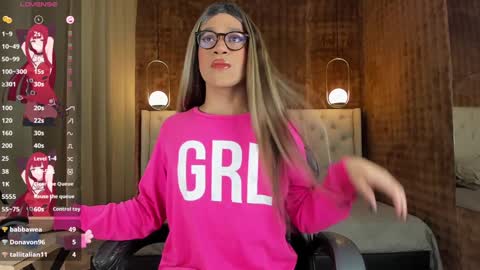 VittaaaPlease help me with your thumbs up its important  online show from 01/03/25, 12:41