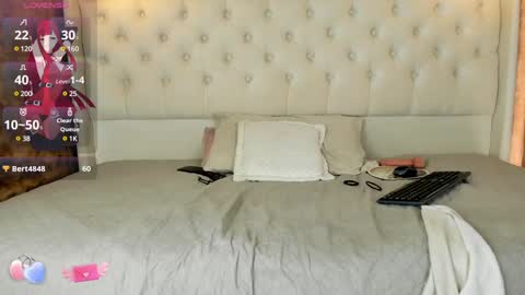 VittaaaPlease help me with your thumbs up its important  online show from 02/04/25, 04:50