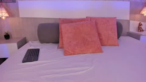 Vttoria online show from 04/14/26, 04:46