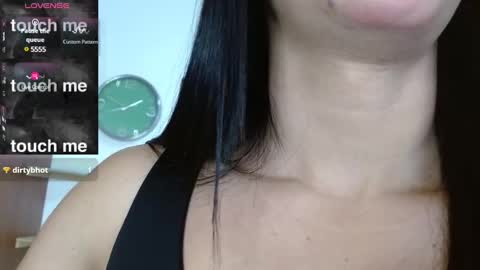 Snapshot of vittoria_lombardi07 chatting on 01/16/25, 01:36 VITTORIA online show from 01/16/25, 01:36