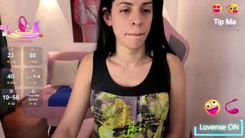 Snapshot of vittoria_lombardi07 chatting on 09/11/25, 08:14 VITTORIA online show from 09/11/25, 08:14