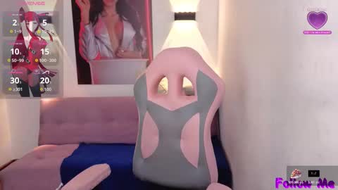 Snapshot of vittoria_lombardi07 chatting on 11/03/25, 08:15 VITTORIA online show from 11/03/25, 08:15