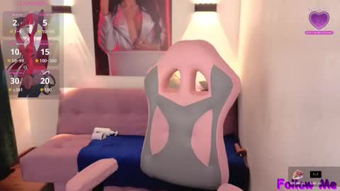 Snapshot of vittoria_lombardi07 chatting on 11/05/25, 08:14 VITTORIA online show from 11/05/25, 08:14