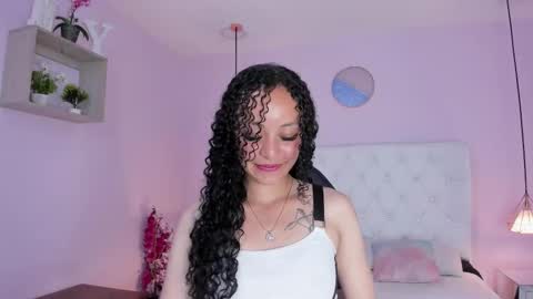 Vivi online show from 12/20/25, 03:57