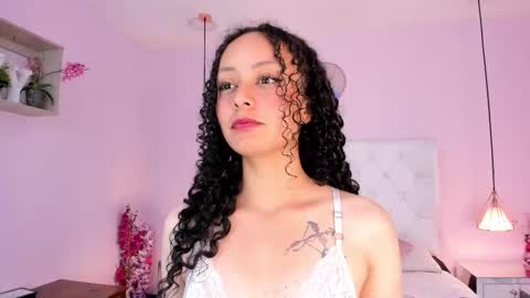 Vivi online show from 02/05/26, 03:33