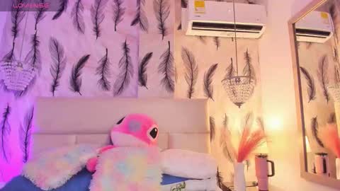 Viviana  online show from 02/15/26, 12:40