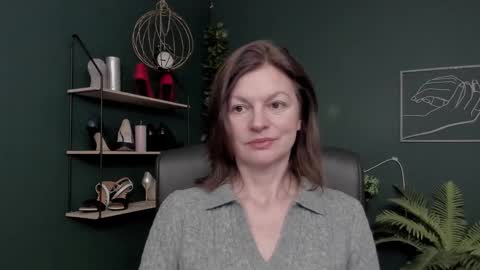 Vivian online show from 12/03/25, 07:05