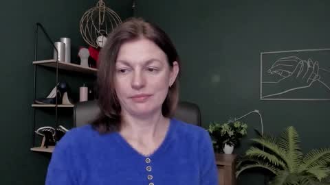 Vivian online show from 01/12/26, 07:02