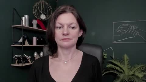 Vivian online show from 01/13/26, 07:24