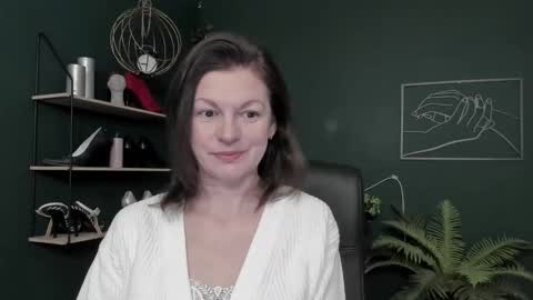 Vivian online show from 02/03/26, 08:19