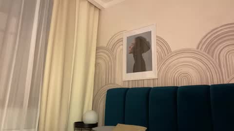 Vivian Evans online show from 02/10/26, 02:37