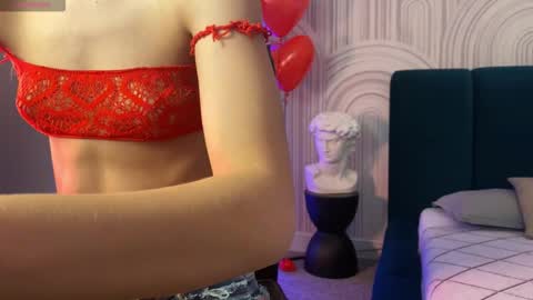 Vivian Evans online show from 03/03/26, 01:23