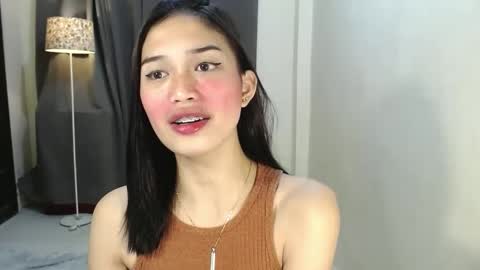 Vivian online show from 12/18/24, 09:08