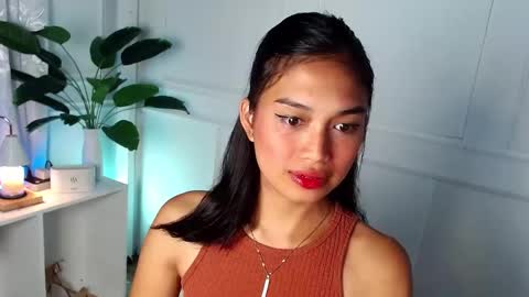 Vivian online show from 01/28/25, 01:50