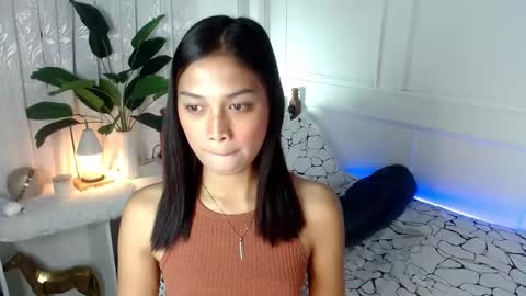 Vivian online show from 02/05/25, 12:31