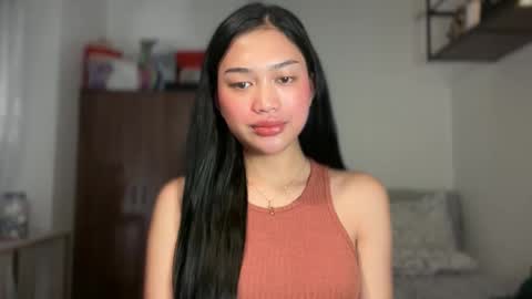 Vivian online show from 04/21/26, 01:18