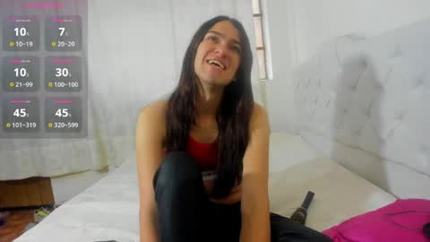 instagram Viviana73215 online show from 04/09/26, 11:48