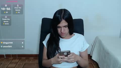 Snapshot of vivianalatin chatting on 05/19/26, 11:16 instagram Viviana73215 online show from 05/19/26, 11:16