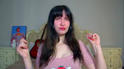 VivianCaro online show from 04/25/26, 07:00