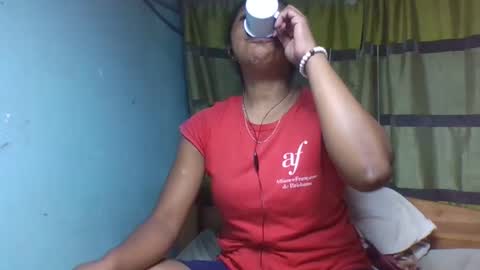 viviane0812 online show from 12/14/25, 10:14