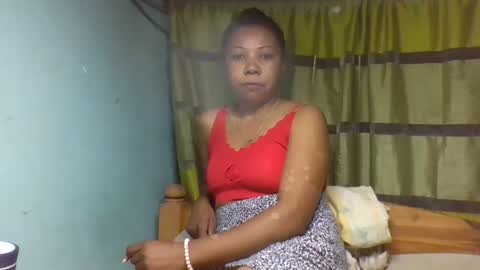 viviane0812 online show from 12/19/25, 05:31