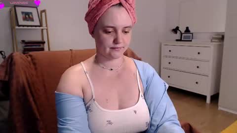 Lela online show from 06/29/26, 11:10