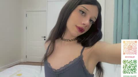 Vivian online show from 06/27/26, 12:22