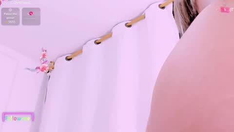 Snapshot of vivianne_scott chatting on 02/24/25, 12:05 Vivi online show from 02/24/25, 12:05