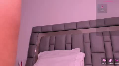 Snapshot of vivianne_scott chatting on 09/10/25, 12:05 Vivi online show from 09/10/25, 12:05