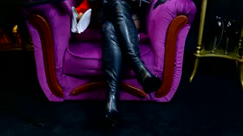 Vivian Reeve online show from 03/06/25, 01:03