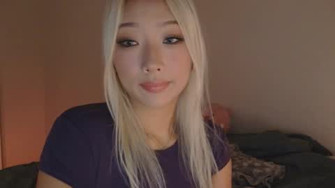 vivianwinters online show from 11/03/25, 10:32