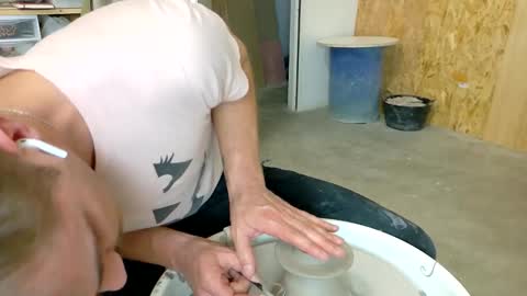 Viv online show from 10/03/25, 07:00