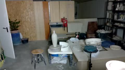 Viv online show from 10/17/25, 06:10